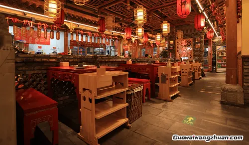 小县城创业新风口：这8类加盟店让你在家门口赚到第一桶金