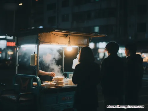 街头暗战：五千块，我找到了闷声发财的小生意