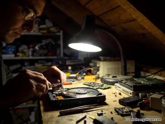 那些藏在街角旮旯里的生意，可能比你上班赚得还多