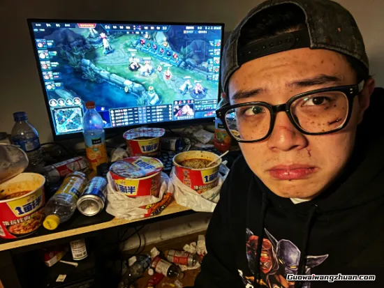 别做梦了！游戏搬砖真能月入过万？老玩家揭秘！