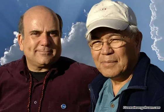 修·蓝博士：一旦你放下你的需求，允许一切自然流经你，你赚钱的主意是无穷无尽的