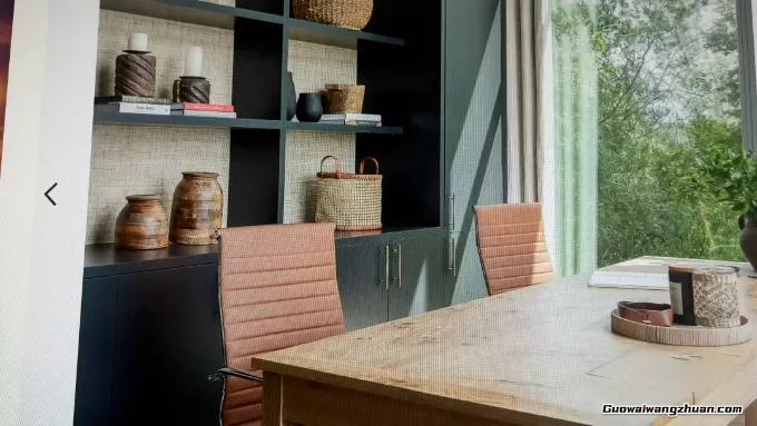 YouTuber必学技巧：如何用一台电视模拟价值百万的演播室